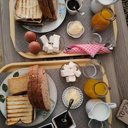 Ajilin فندق كورتشي